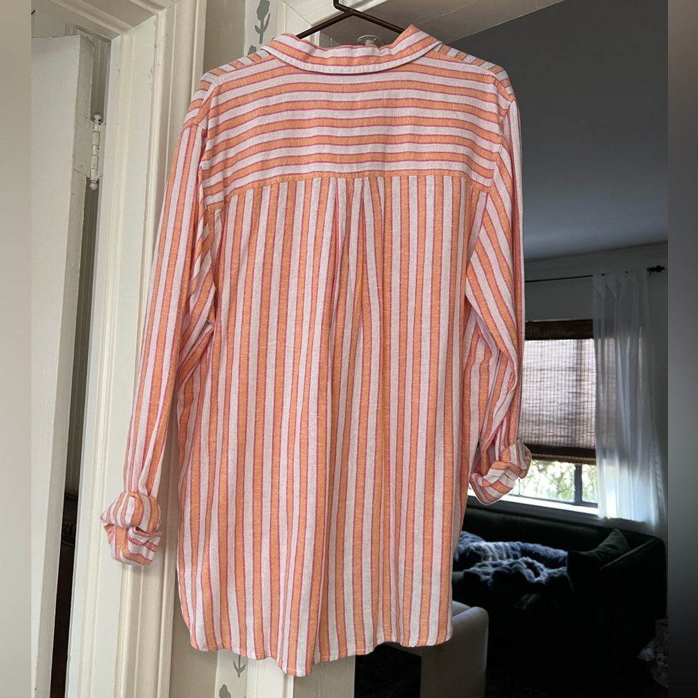 Universal thread button down - Picture 6 of 6